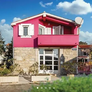 House Hermes Ferienhaus Pavicini